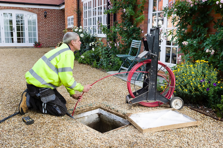 Why Hydro Jetting Is the Most Effective Way to Clear Sewer Lines